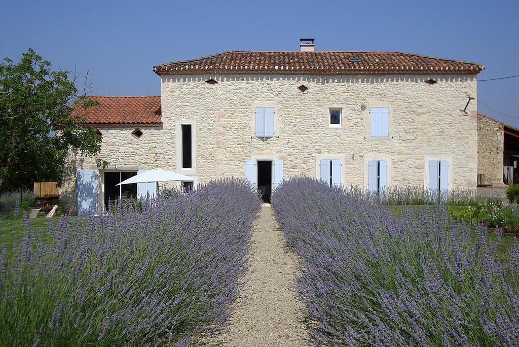 La Bastide Acomodação com café da manhã Lamillarié Exterior foto
